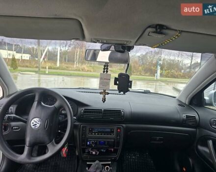 Серый Фольксваген Пассат, объемом двигателя 1.9 л и пробегом 368 тыс. км за 2300 $, фото 6 на Automoto.ua