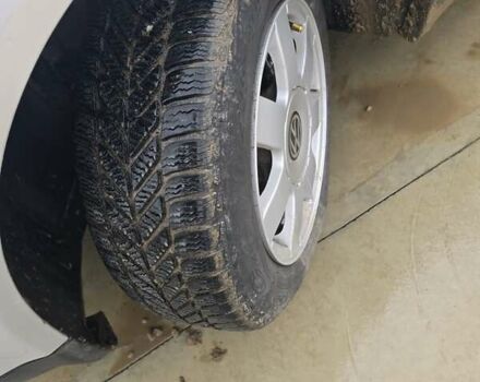 Серый Фольксваген Пассат, объемом двигателя 1.9 л и пробегом 368 тыс. км за 2300 $, фото 2 на Automoto.ua