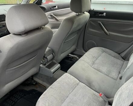 Серый Фольксваген Пассат, объемом двигателя 1.9 л и пробегом 438 тыс. км за 2500 $, фото 7 на Automoto.ua