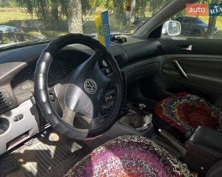 Серый Фольксваген Пассат, объемом двигателя 1.9 л и пробегом 245 тыс. км за 3800 $, фото 5 на Automoto.ua