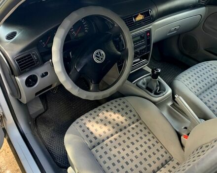 Серый Фольксваген Пассат, объемом двигателя 1.6 л и пробегом 190 тыс. км за 6000 $, фото 9 на Automoto.ua