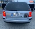 Серый Фольксваген Пассат, объемом двигателя 1.6 л и пробегом 245 тыс. км за 4200 $, фото 5 на Automoto.ua