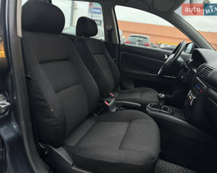 Серый Фольксваген Пассат, объемом двигателя 2 л и пробегом 254 тыс. км за 3990 $, фото 7 на Automoto.ua