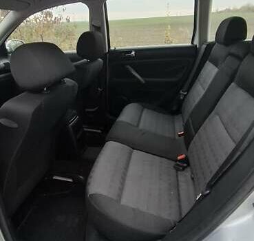 Серый Фольксваген Пассат, объемом двигателя 1.78 л и пробегом 194 тыс. км за 4800 $, фото 4 на Automoto.ua