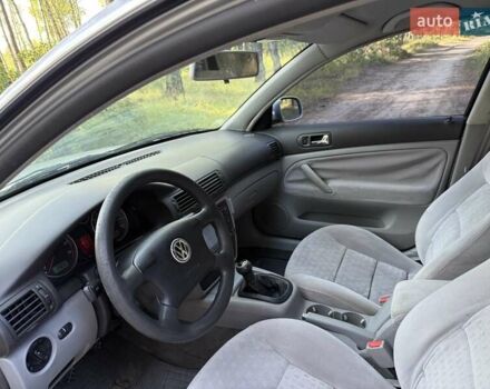 Сірий Фольксваген Пассат, об'ємом двигуна 1.98 л та пробігом 250 тис. км за 4400 $, фото 13 на Automoto.ua