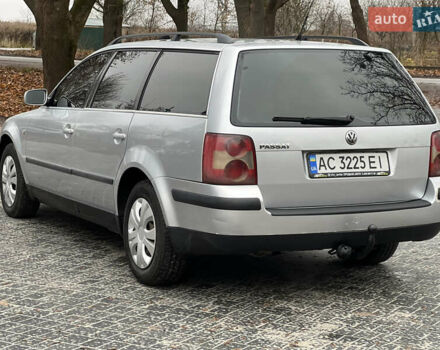 Серый Фольксваген Пассат, объемом двигателя 1.6 л и пробегом 246 тыс. км за 3350 $, фото 22 на Automoto.ua
