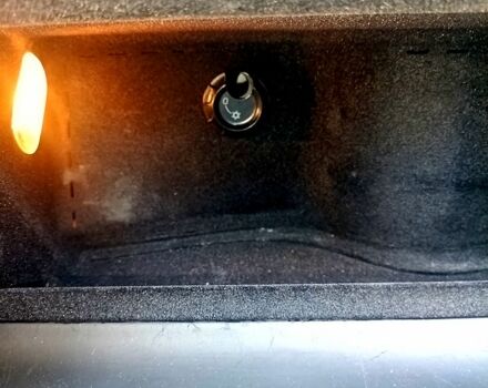 Серый Фольксваген Пассат, объемом двигателя 1.9 л и пробегом 261 тыс. км за 4500 $, фото 11 на Automoto.ua