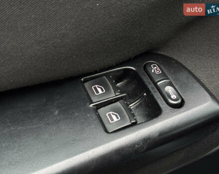 Серый Фольксваген Пассат, объемом двигателя 2 л и пробегом 254 тыс. км за 3990 $, фото 10 на Automoto.ua