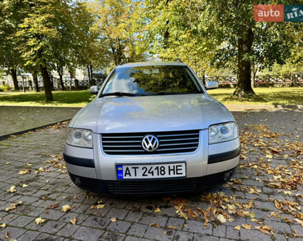 Серый Фольксваген Пассат, объемом двигателя 1.6 л и пробегом 245 тыс. км за 3500 $, фото 1 на Automoto.ua