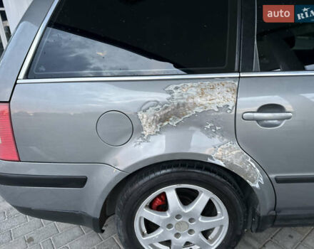 Сірий Фольксваген Пассат, об'ємом двигуна 1.78 л та пробігом 295 тис. км за 3699 $, фото 67 на Automoto.ua
