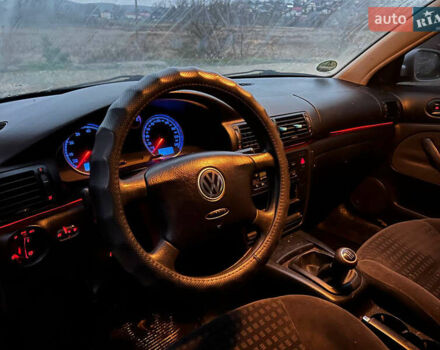 Сірий Фольксваген Пассат, об'ємом двигуна 1.98 л та пробігом 220 тис. км за 2800 $, фото 8 на Automoto.ua