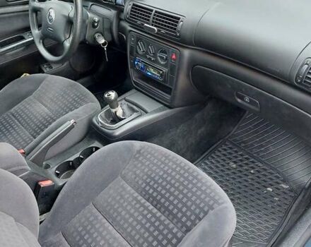 Серый Фольксваген Пассат, объемом двигателя 1.6 л и пробегом 231 тыс. км за 5500 $, фото 5 на Automoto.ua