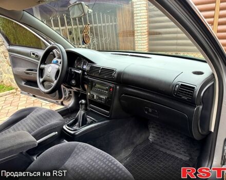 Серый Фольксваген Пассат, объемом двигателя 1.6 л и пробегом 270 тыс. км за 3950 $, фото 12 на Automoto.ua