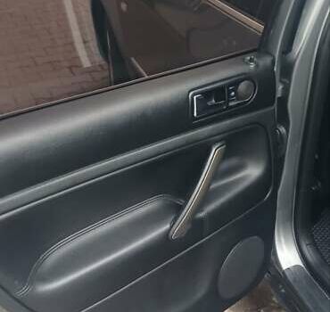 Серый Фольксваген Пассат, объемом двигателя 1.8 л и пробегом 320 тыс. км за 5900 $, фото 6 на Automoto.ua