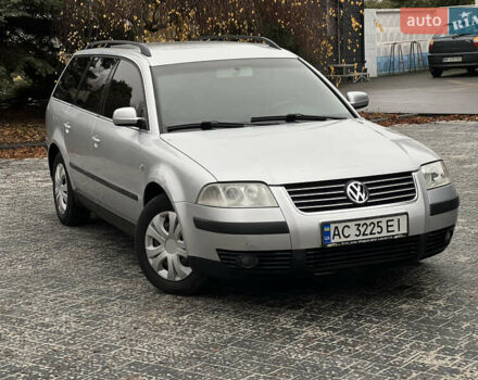 Серый Фольксваген Пассат, объемом двигателя 1.6 л и пробегом 246 тыс. км за 3350 $, фото 3 на Automoto.ua