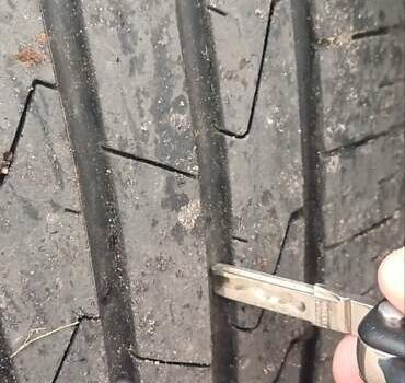 Серый Фольксваген Пассат, объемом двигателя 1.8 л и пробегом 320 тыс. км за 5900 $, фото 14 на Automoto.ua