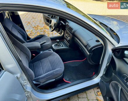 Серый Фольксваген Пассат, объемом двигателя 1.6 л и пробегом 245 тыс. км за 3600 $, фото 13 на Automoto.ua