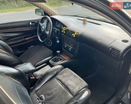 Серый Фольксваген Пассат, объемом двигателя 1.9 л и пробегом 495 тыс. км за 4950 $, фото 5 на Automoto.ua