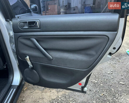 Серый Фольксваген Пассат, объемом двигателя 1.6 л и пробегом 222 тыс. км за 5200 $, фото 11 на Automoto.ua