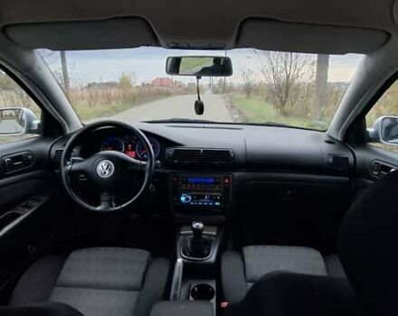 Серый Фольксваген Пассат, объемом двигателя 1.78 л и пробегом 194 тыс. км за 4800 $, фото 6 на Automoto.ua