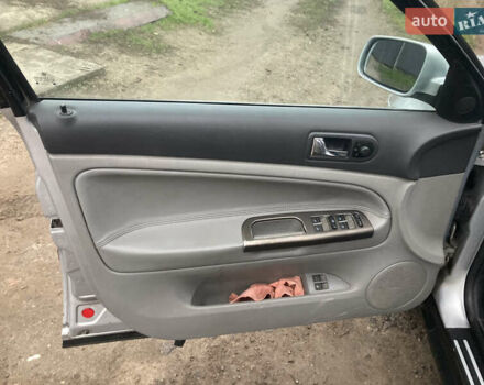 Серый Фольксваген Пассат, объемом двигателя 1.98 л и пробегом 290 тыс. км за 3300 $, фото 9 на Automoto.ua