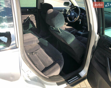 Сірий Фольксваген Пассат, об'ємом двигуна 1.9 л та пробігом 250 тис. км за 4400 $, фото 9 на Automoto.ua