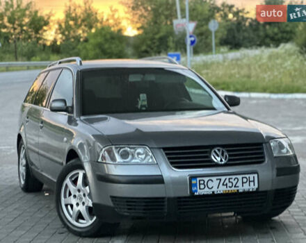 Сірий Фольксваген Пассат, об'ємом двигуна 1.78 л та пробігом 295 тис. км за 3699 $, фото 16 на Automoto.ua