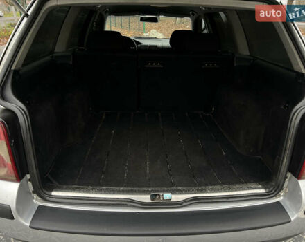 Серый Фольксваген Пассат, объемом двигателя 1.6 л и пробегом 246 тыс. км за 3350 $, фото 14 на Automoto.ua