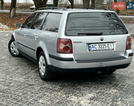 Серый Фольксваген Пассат, объемом двигателя 1.6 л и пробегом 246 тыс. км за 3350 $, фото 6 на Automoto.ua