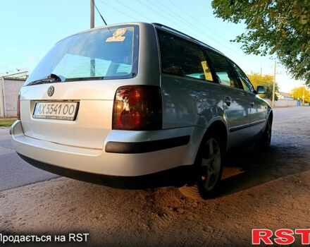 Серый Фольксваген Пассат, объемом двигателя 1.8 л и пробегом 324 тыс. км за 3750 $, фото 3 на Automoto.ua