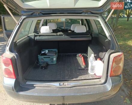 Серый Фольксваген Пассат, объемом двигателя 1.78 л и пробегом 197 тыс. км за 5800 $, фото 4 на Automoto.ua