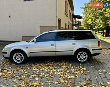 Серый Фольксваген Пассат, объемом двигателя 1.6 л и пробегом 245 тыс. км за 3500 $, фото 4 на Automoto.ua