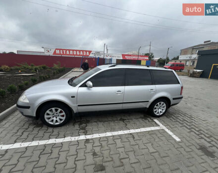 Серый Фольксваген Пассат, объемом двигателя 1.6 л и пробегом 232 тыс. км за 5000 $, фото 6 на Automoto.ua