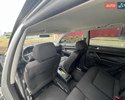 Серый Фольксваген Пассат, объемом двигателя 1.6 л и пробегом 232 тыс. км за 5000 $, фото 10 на Automoto.ua