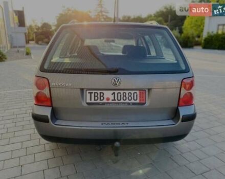 Сірий Фольксваген Пассат, об'ємом двигуна 1.6 л та пробігом 270 тис. км за 5100 $, фото 8 на Automoto.ua