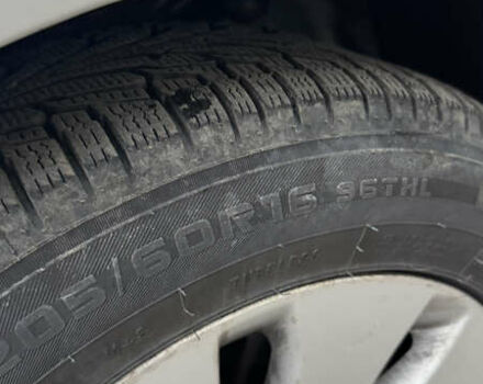 Серый Фольксваген Пассат, объемом двигателя 1.9 л и пробегом 343 тыс. км за 5200 $, фото 9 на Automoto.ua