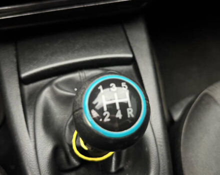 Серый Фольксваген Пассат, объемом двигателя 1.6 л и пробегом 249 тыс. км за 3650 $, фото 9 на Automoto.ua