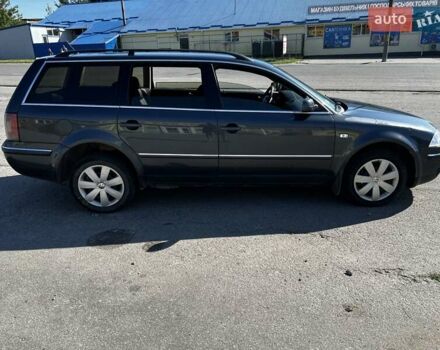 Серый Фольксваген Пассат, объемом двигателя 2.5 л и пробегом 300 тыс. км за 3800 $, фото 3 на Automoto.ua