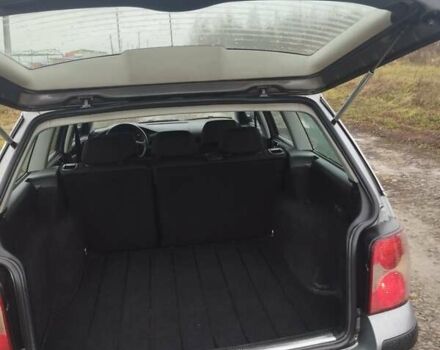 Сірий Фольксваген Пассат, об'ємом двигуна 1.6 л та пробігом 205 тис. км за 3950 $, фото 13 на Automoto.ua