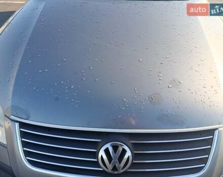 Серый Фольксваген Пассат, объемом двигателя 1.9 л и пробегом 386 тыс. км за 4900 $, фото 5 на Automoto.ua