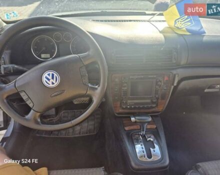 Сірий Фольксваген Пассат, об'ємом двигуна 2.5 л та пробігом 111 тис. км за 3800 $, фото 6 на Automoto.ua