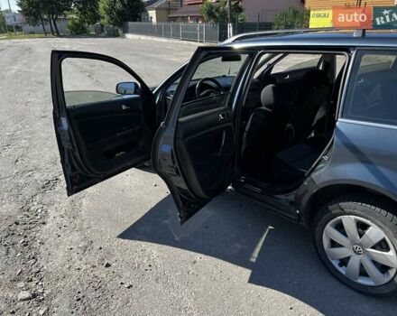 Серый Фольксваген Пассат, объемом двигателя 2.5 л и пробегом 300 тыс. км за 3800 $, фото 6 на Automoto.ua