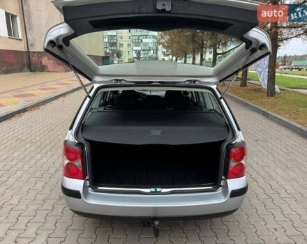 Сірий Фольксваген Пассат, об'ємом двигуна 1.6 л та пробігом 258 тис. км за 4450 $, фото 36 на Automoto.ua