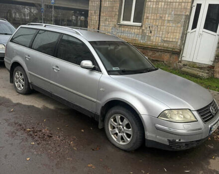 Серый Фольксваген Пассат, объемом двигателя 1.9 л и пробегом 280 тыс. км за 4300 $, фото 3 на Automoto.ua