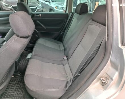 Серый Фольксваген Пассат, объемом двигателя 2 л и пробегом 299 тыс. км за 4690 $, фото 18 на Automoto.ua