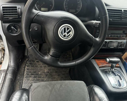 Серый Фольксваген Пассат, объемом двигателя 1.9 л и пробегом 280 тыс. км за 4300 $, фото 9 на Automoto.ua