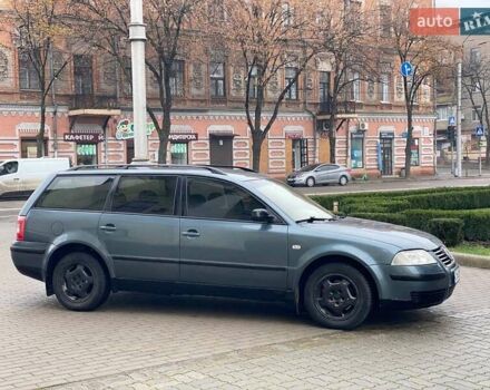 Серый Фольксваген Пассат, объемом двигателя 1.9 л и пробегом 250 тыс. км за 2750 $, фото 1 на Automoto.ua