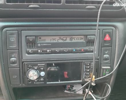 Серый Фольксваген Пассат, объемом двигателя 2 л и пробегом 299 тыс. км за 4690 $, фото 16 на Automoto.ua