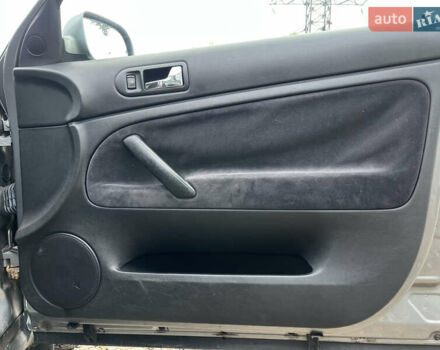 Сірий Фольксваген Пассат, об'ємом двигуна 1.78 л та пробігом 215 тис. км за 5300 $, фото 20 на Automoto.ua