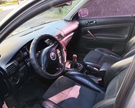 Серый Фольксваген Пассат, объемом двигателя 1.9 л и пробегом 413 тыс. км за 4500 $, фото 2 на Automoto.ua